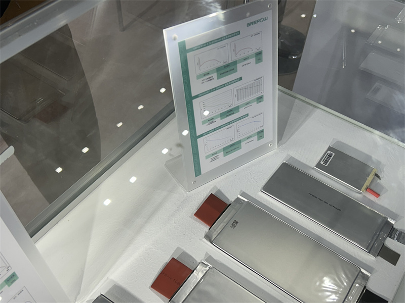 低溫、高倍率、高壓電芯