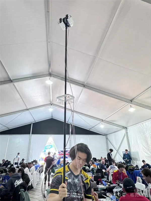 龍隊(duì)首創(chuàng)的超長信號(hào)接收天線