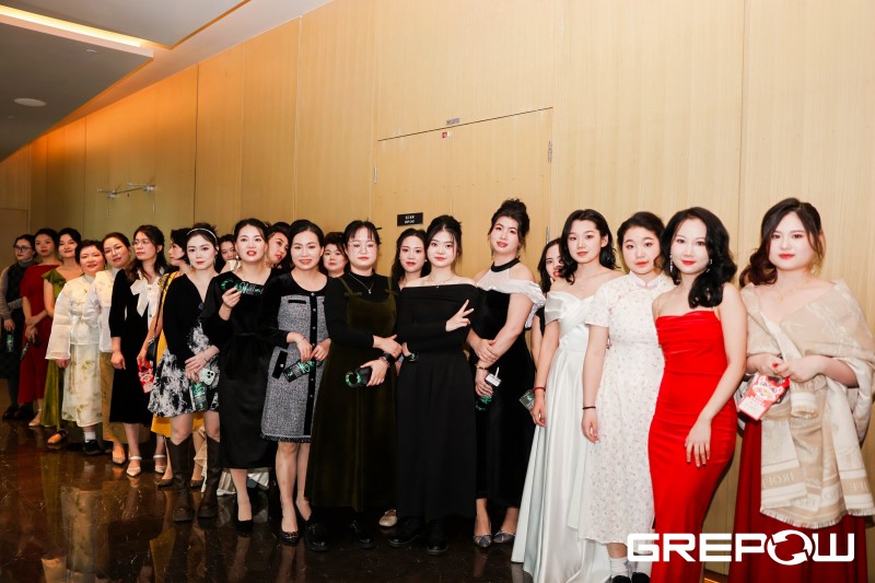 格瑞普員工 格瑞普員工